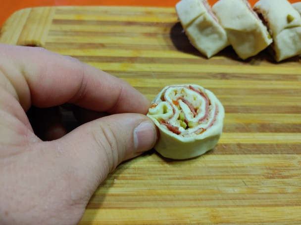 Slané pizzové koláčiky (fotorecept) - obrázok 6