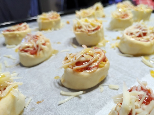 Slané pizzové koláčiky (fotorecept) - obrázok 7