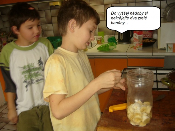 Banánový kokteil podľa mojich vnukov (fotorecept) - obrázok 1
