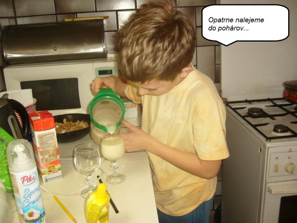 Banánový kokteil podľa mojich vnukov (fotorecept) - obrázok 8