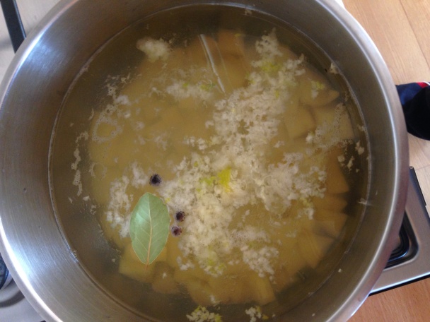 Ľahká guľôčková polievka (fotorecept) - obrázok 1