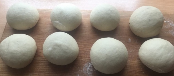 Šunkovo-syrové rožky na výlety (fotorecept) - obrázok 4