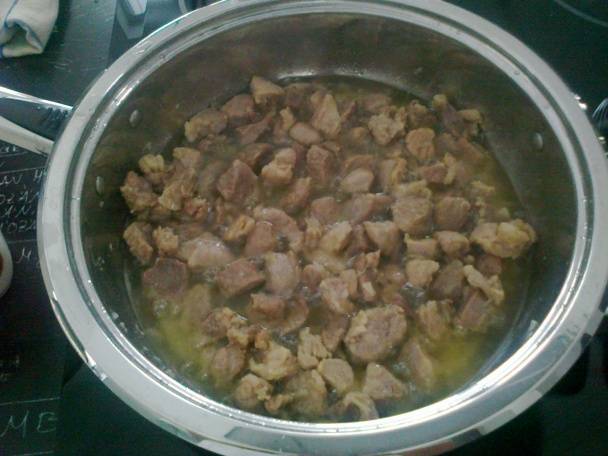 Bravčové kocky s karamelovo-kapustovou omáčkou (fotorecept) - obrázok 14