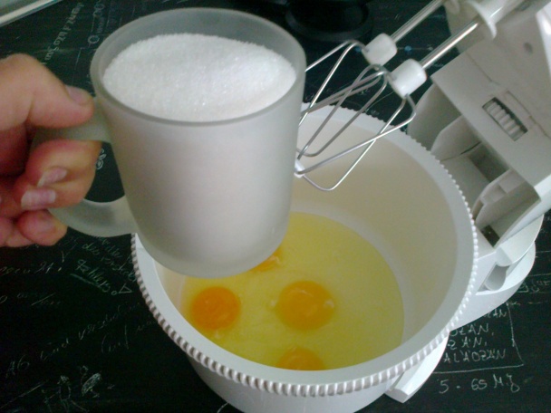 Šálkový tvarohovo-ovocný koláčik (fotorecept) - obrázok 1