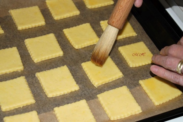 Bramborové čtverečky sypané parmazánem podle paní Drahomily (fotorecept) - obrázok 5