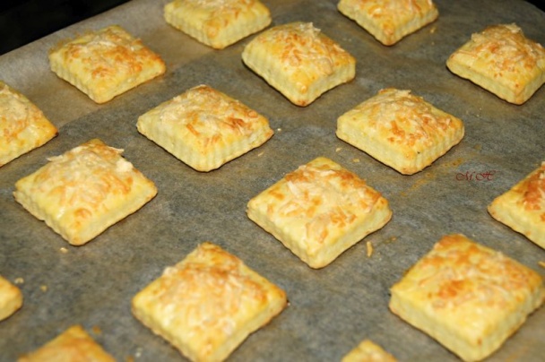 Bramborové čtverečky sypané parmazánem podle paní Drahomily (fotorecept) - obrázok 6