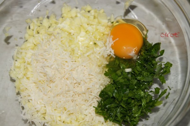Plněné cukety v rajčatové omáčce s těstovinami (fotorecept) - obrázok 2