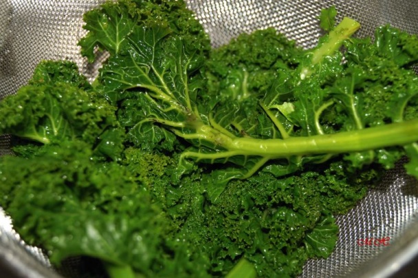 Kelové lievance so slaninou a syrom (fotorecept) - obrázok 1