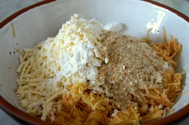 Karbanátky z brambor a balkánského sýra (fotorecept) - obrázok 2