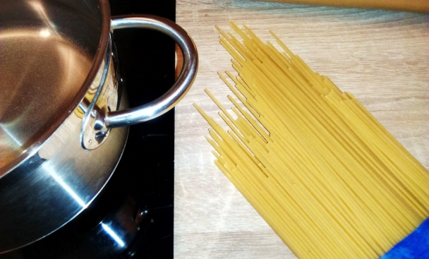 Špagety s nivou a kukuricou (fotorecept) - obrázok 1