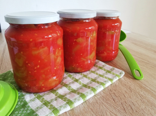 Zaváraná paradajkovo-papriková zmes (fotorecept) - obrázok 7