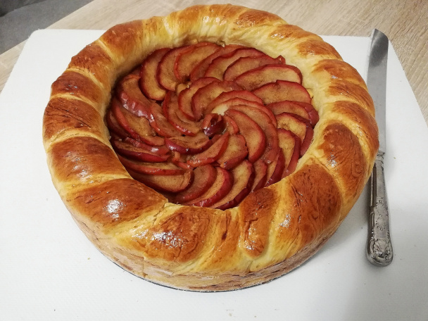 Kysnutý koláč s karamelizovanou jablkovou náplňou (fotorecept) - obrázok 6