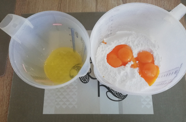 Vláčna olejová mramorovaná bábovka (fotorecept) - obrázok 1