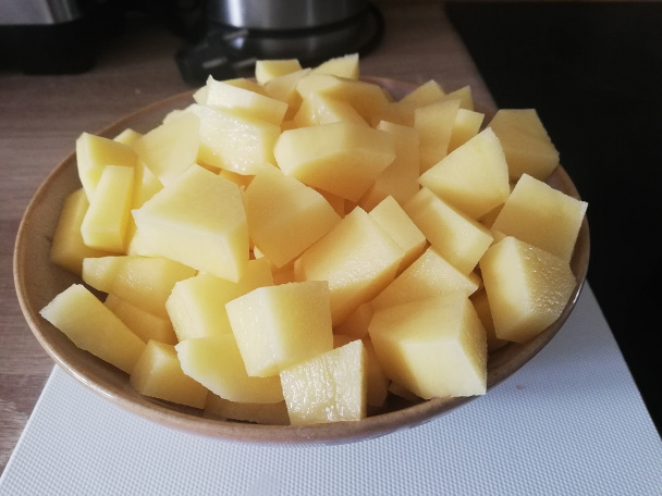 Jednoduchá zemiaková polievka (fotorecept) - obrázok 1