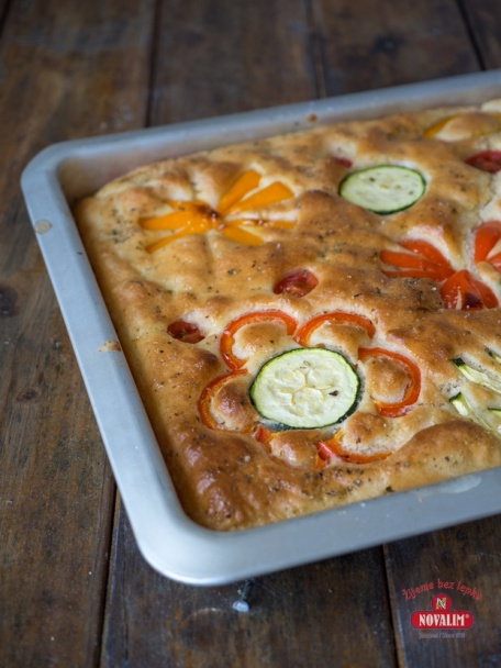 Bezlepková focaccia so zeleninou - obrázok 4