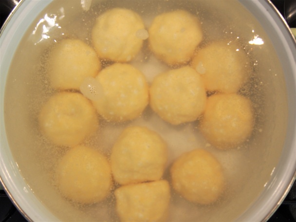 Bezlepkové krupicové guľky s ovocím (fotorecept) - obrázok 5