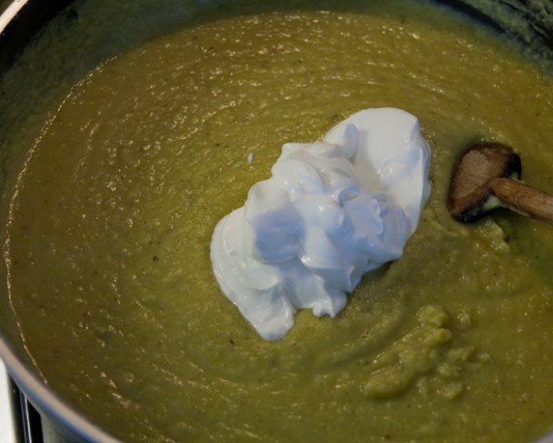 Grilovaný baklažán s hráškovým krémom (fotorecept) - obrázok 4