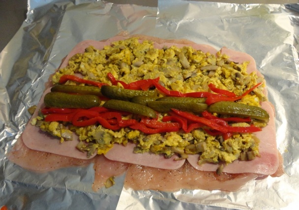 Kuracia roláda plnená hubovou plnkou a kapiou (fotorecept) - obrázok 8