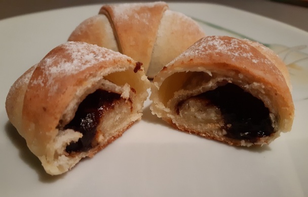 Krehké tvarohové rožteky s lekvárom (fotorecept) - obrázok 5