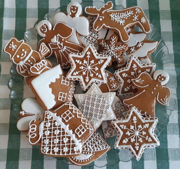 Medovníky s mandľami a kandizovaným ovocím (fotorecept) - obrázok 8