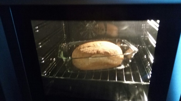 Jednoduchý domáci chlieb - obrázok 3