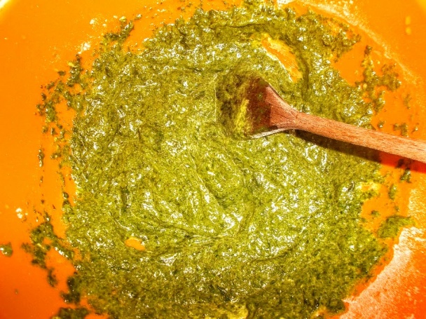 Špenátová roláda s plnkou zo stečeného jogurtu (fotorecept) - obrázok 3