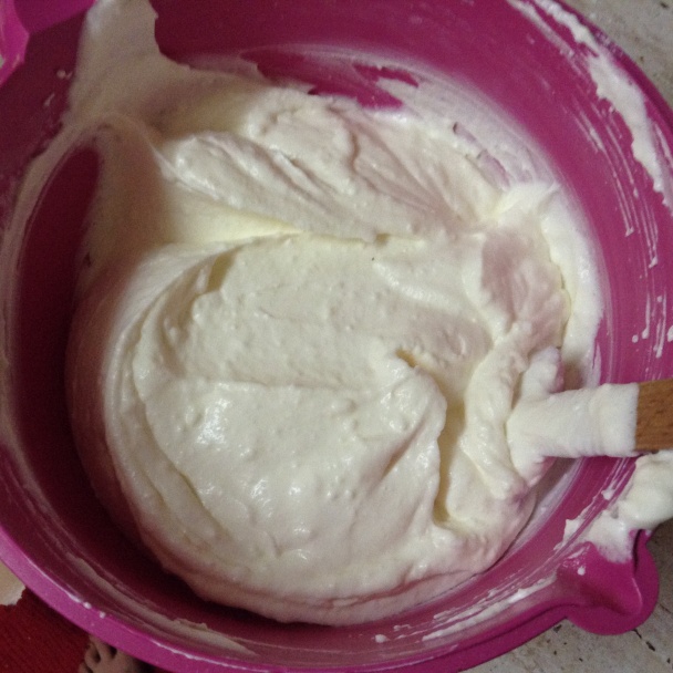 Svieža višňová torta bez pečenia (fotorecept) - obrázok 5