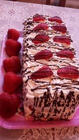 Jahodovo-šľahačkové rezy - obrázok 4