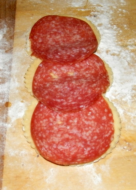 Salámové růžičkové koláče (fotorecept) - obrázok 3