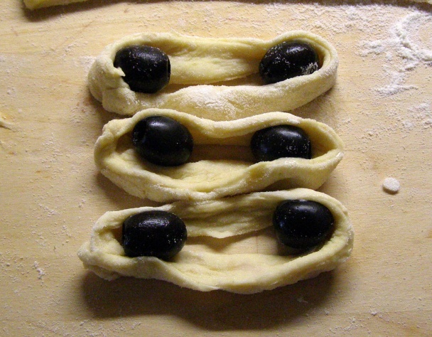 Olivové kytičky a šunkové věnečky (fotorecept) - obrázok 3