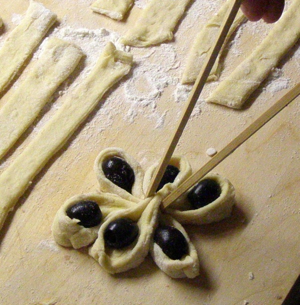 Olivové kytičky a šunkové věnečky (fotorecept) - obrázok 4