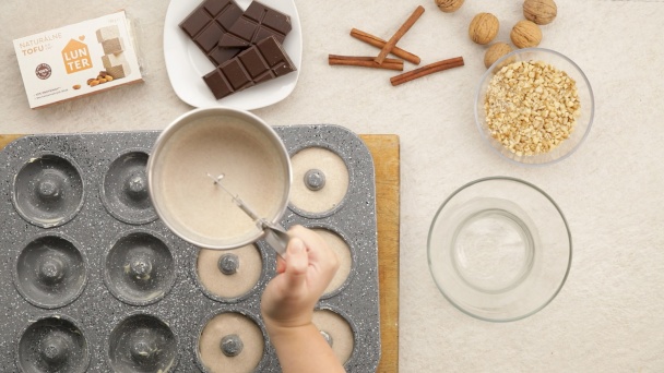 Škoricové donuty z Tofu (videonávod) - obrázok 4