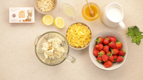 Jahodové Tofu osvieženie (fotorecept) - obrázok 1