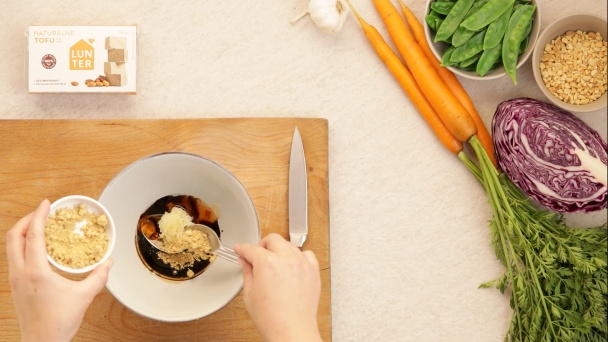 Tofu šalát na ázijský spôsob (fotorecept) - obrázok 1