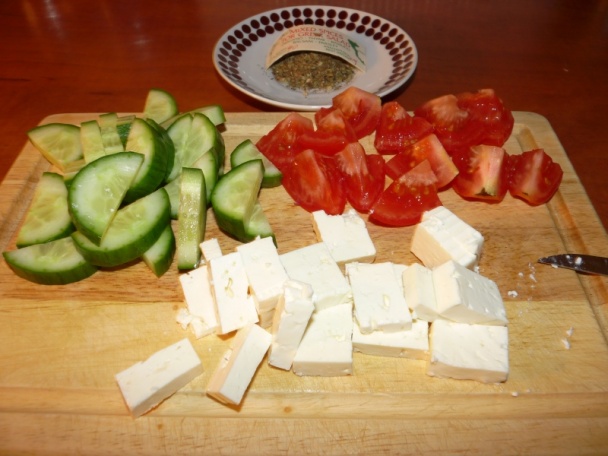 Choriatiki - grécky šalát - obrázok 2