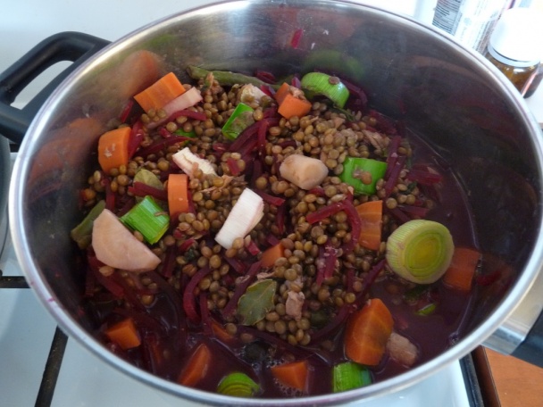 Šošovica s cviklou a tekvicovým olejom - obrázok 3