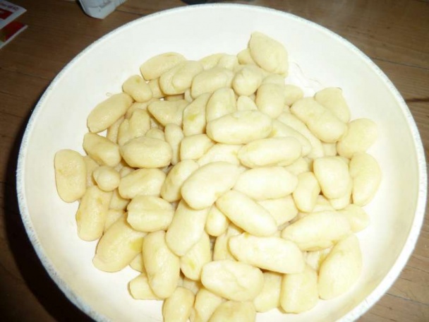 Zapečené gnocchi (šúľance) s domácim pribinákom - obrázok 1