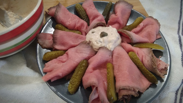 Il vitello tonnato (roastbeef s tuniakovou omáčkou) (fotorecept) - obrázok 4