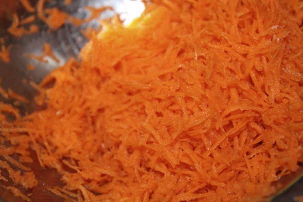 Carrot cake s mascarpone (fotorecept) - obrázok 1