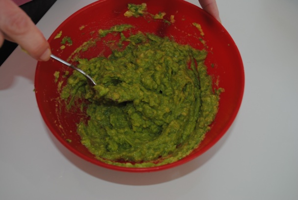 Raňajkové guacamole  - obrázok 3