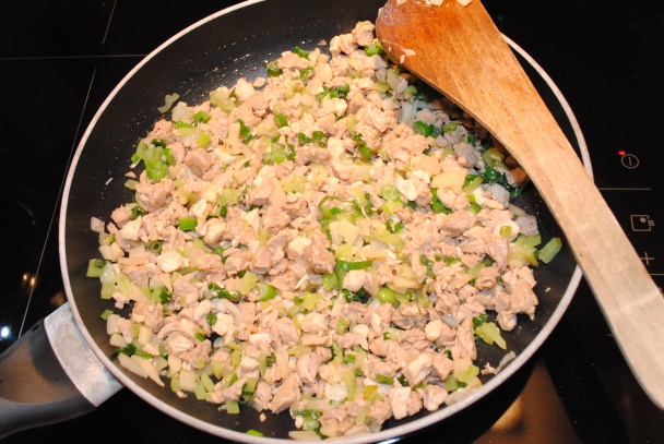 Jarné rolky s mäsovou plnkou (fotorecept) - obrázok 3