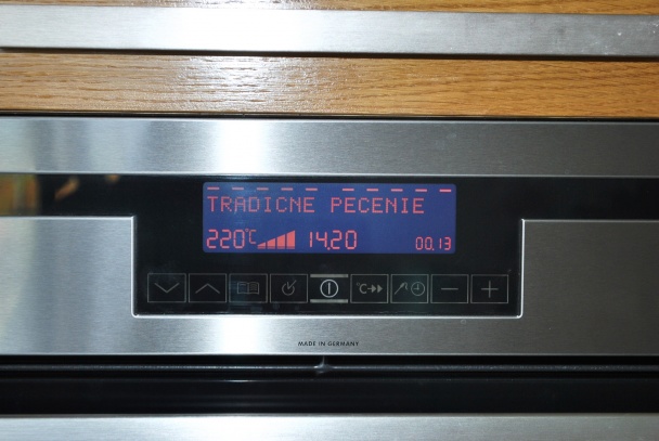 Chrumkavé kurča s tymianovo-prosciuttovou plnkou (fotorecept) - obrázok 3