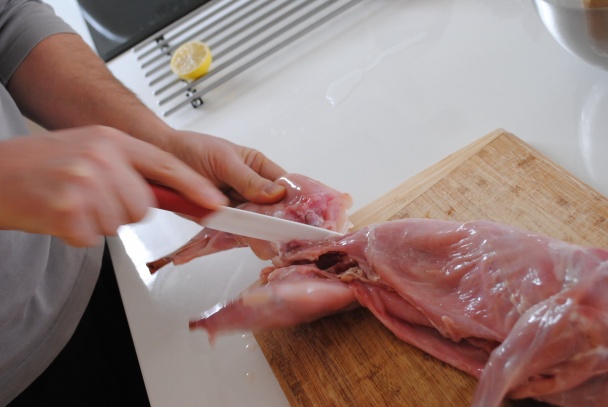 Pečený zajac na tymiane a šalvii (fotorecept) - obrázok 1