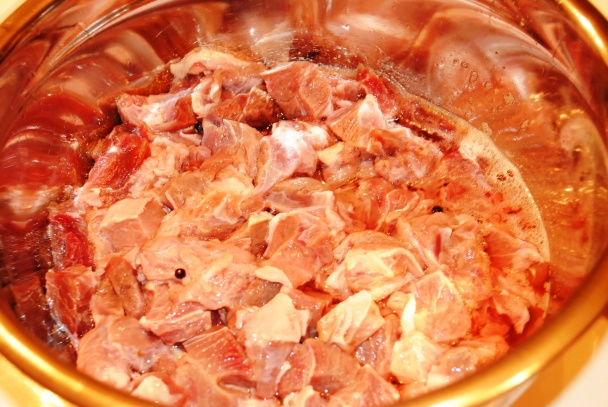 Silvestrovský jelení guláš - obrázok 2