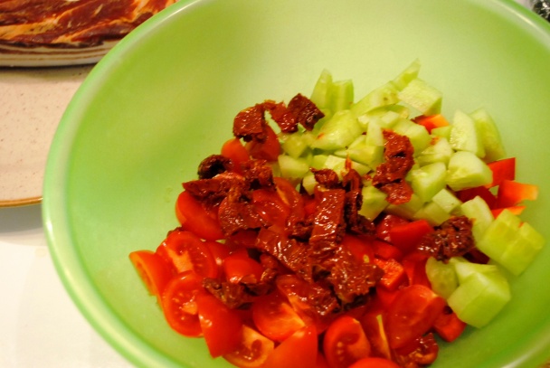 Jarný šalát s baby špenátom a slaninkou  - obrázok 1