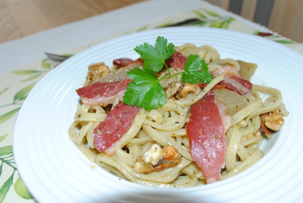 Strangozzi s orechmi a údenými kačacími prsiami - obrázok 3