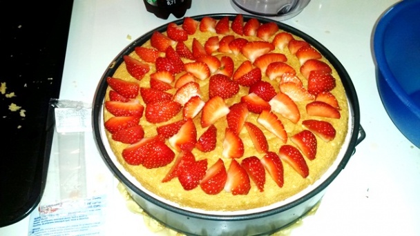 Jahodová špaldová torta (fotorecept) - obrázok 4