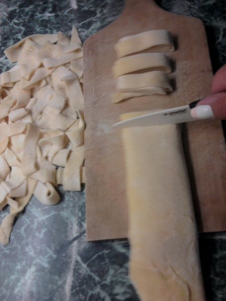  Domáce pappardelle s omáčkou  - obrázok 10