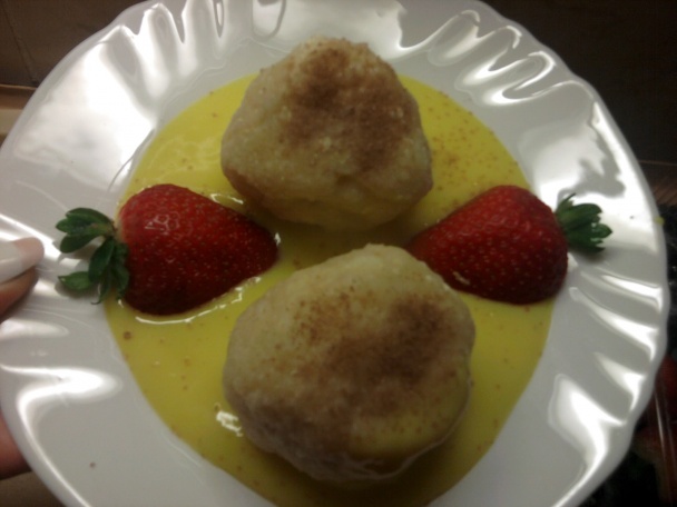 Tvarohové guľky s jahodami  - obrázok 6