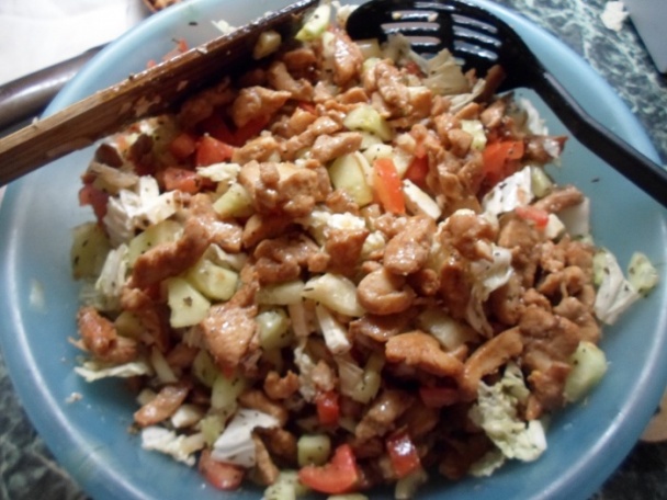 Zeleninový šalát s kuracím mäsom (fotorecept) - obrázok 6